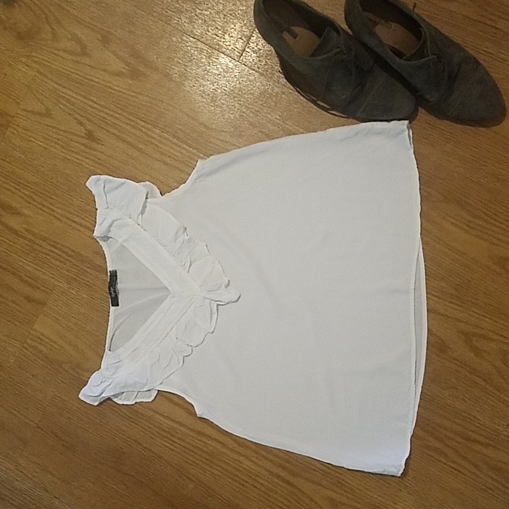 Topitop white ruffle top